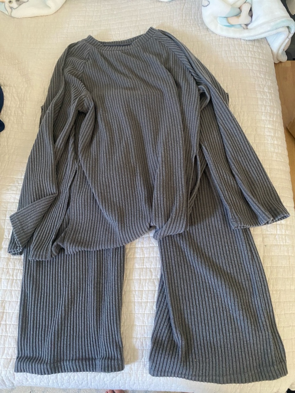 SHEIN Gray Ribbed Knit Wide-Leg Pants & Top Set